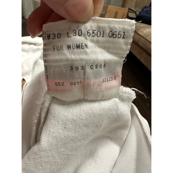 Vtg 1997 LEVI'S 501 White Denim - MADE IN USA - Big E Red Tab - W30 L30 - Picture 7 of 7